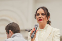 Curitiba, 22 de julho de 2023 - Dentro da programação da Campanha Paraná Unido no Combate ao Feminicídio, promovido pelo Governo do Estado, aconteceu caminhada pela Rua XV de Novembro, centro de Curitiba, com a participação da modelo Luiza Brunet.