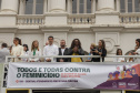 Curitiba, 22 de julho de 2023 - Dentro da programação da Campanha Paraná Unido no Combate ao Feminicídio, promovido pelo Governo do Estado, aconteceu caminhada pela Rua XV de Novembro, centro de Curitiba, com a participação da modelo Luiza Brunet.