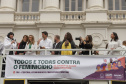 Curitiba, 22 de julho de 2023 - Dentro da programação da Campanha Paraná Unido no Combate ao Feminicídio, promovido pelo Governo do Estado, aconteceu caminhada pela Rua XV de Novembro, centro de Curitiba, com a participação da modelo Luiza Brunet.