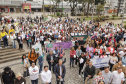 Curitiba, 22 de julho de 2023 - Dentro da programação da Campanha Paraná Unido no Combate ao Feminicídio, promovido pelo Governo do Estado, aconteceu caminhada pela Rua XV de Novembro, centro de Curitiba, com a participação da modelo Luiza Brunet.