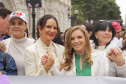 Curitiba, 22 de julho de 2023 - Dentro da programação da Campanha Paraná Unido no Combate ao Feminicídio, promovido pelo Governo do Estado, aconteceu caminhada pela Rua XV de Novembro, centro de Curitiba, com a participação da modelo Luiza Brunet.