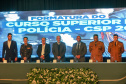 O governador em exercício Darci Piana participou nesta segunda (24) no Museu Oscar Niemeyer, em Curitiba, da formatura de 35 oficiais da Polícia Militar e do Corpo de Bombeiros no Curso Superior de Polícia