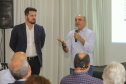 Os estados do Paraná e de São Paulo, por meio de seus secretários de Turismo, Marcio Nunes e Roberto Lucena, assinaram nesta quarta-feira (26/7) protocolo de Intenções para o fomento e promoção da Área Especial de Interesse Turístico Angra Doce, no conjunto formado pelo reservatório da Usina Hidrelétrica de Chavantes e seu entorno, abrangendo os municípios de Ribeirão Claro, Carlópolis, Siqueira Campos, Jacarezinho e Salto do Itararé (PR) e de Chavantes, Ourinhos, Canitar, Ipaussu, Timburi, Piraju, Fartura,