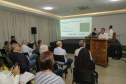 Os estados do Paraná e de São Paulo, por meio de seus secretários de Turismo, Marcio Nunes e Roberto Lucena, assinaram nesta quarta-feira (26/7) protocolo de Intenções para o fomento e promoção da Área Especial de Interesse Turístico Angra Doce, no conjunto formado pelo reservatório da Usina Hidrelétrica de Chavantes e seu entorno, abrangendo os municípios de Ribeirão Claro, Carlópolis, Siqueira Campos, Jacarezinho e Salto do Itararé (PR) e de Chavantes, Ourinhos, Canitar, Ipaussu, Timburi, Piraju, Fartura,