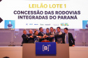 O leilão foi realizado nesta sexta-feira (25) na Bolsa de Valores, em São Paulo, e contou com a participação do governador Carlos Massa Ratinho Junior 