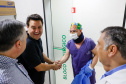 O governador também visitou o Hospital de Olhos Norte Pioneiro, que atende cerca de 40 municípios das regiões de Jacarezinho e Cornélio Procópio e faz 4,5 mil consultas, mil cirurgias, 2 mil atendimentos especializados em retina e 500 exames mensalmente. 