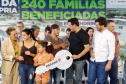 Governador Carlos Massa Ratinho Jr inaugura 240 apartamentos, dos quais 166 receberam subsídio do Governo do Estado, totalizando R$ 2,5 milhões de investimento.
