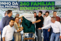 Governador Carlos Massa Ratinho Jr inaugura 240 apartamentos, dos quais 166 receberam subsídio do Governo do Estado, totalizando R$ 2,5 milhões de investimento.