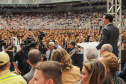 Curitiba, 12 de setembro de 2023 - O governador Carlos Massa Ratinho Jr. participa da formatura de soldados da Polícia Militar do Paraná na Ligga Arena.