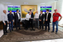 Governador Carlos Massa Ratinho Jr assina liberação de recursos para prefeituras do paraná/Projeto Asfalto Novo Vida Nova - 