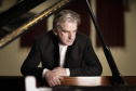 Orquestra Sinfônica do Paraná se apresenta com o grande pianista irlandês Barry Douglas