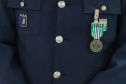 Curitiba, 24 de outubro de 2023 - O governador Carlos Massa Ratinho Jr., recebe em seu gabinete a visita de representantes do Cindacta II e concede Medalha de Honra da Casa Militar para oficiais.