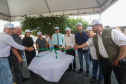 O governador em exercício Darci Piana participou nesta quinta-feira (23) da inauguração do Píer e do sistema Bioflocos da Alpha Fish, que iniciou em 2021 a produção de tilápia em tanques-rede em São Jorge D’Oeste, no Sudoeste do Estado.