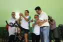 Governador entrega rede de esgoto, centro de convivência e moradias em Leópolis