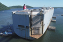  Portos do Paraná realiza operação inédita para atracação de navio de cargas rolantes