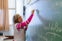 Concurso, intercâmbios, tecnologia e qualificação de professores marcam educação em 2023