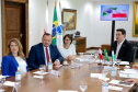  reunião entre o governador Carlos Massa Ratinho Junior e o chefe do governo regional, Jakub Chelstowkski, durante visita da comitiva polonesa à Curitiba. 