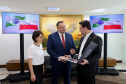  reunião entre o governador Carlos Massa Ratinho Junior e o chefe do governo regional, Jakub Chelstowkski, durante visita da comitiva polonesa à Curitiba. 