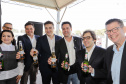 Carambeí, 13 de junho de 2024 - O governador Carlos Massa Ratinho Jr visita a nova fábrica de garrafas da Ambev, que está sendo construída em Carambeí, nos Campos Gerais.