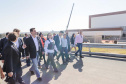 Carambeí, 13 de junho de 2024 - O governador Carlos Massa Ratinho Jr visita a nova fábrica de garrafas da Ambev, que está sendo construída em Carambeí, nos Campos Gerais.