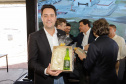 Carambeí, 13 de junho de 2024 - O governador Carlos Massa Ratinho Jr visita a nova fábrica de garrafas da Ambev, que está sendo construída em Carambeí, nos Campos Gerais.