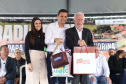 Darci Piana entrega residencial com 120 casas a famílias de Nova Londrina