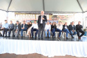 Darci Piana entrega residencial com 120 casas a famílias de Nova Londrina