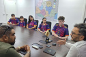 Fomento Paraná recebe equipe de estudantes que participaram de torneio internacional de robótica