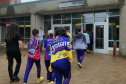 Estudantes de 13 a 28 anos de colégios públicos e privados de Curitiba e região alcançaram a segunda colocação entre 100 equipes de vários países em um torneio internacional realizado nos dias 7 a 9 de junho em Massachusetts. Projeto deles visa melhorar a mobilidade de pessoas idosas.