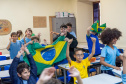 Aula de globalização: escolas estaduais mobilizaram alunos para a abertura das Olimpíadas
