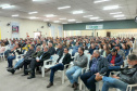 Em evento sobre produção de leite, Estado defende tecnologia e presença do jovem no campo