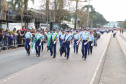  	Desfile com milhares de pessoas festeja os 202 anos da Independência do Brasil