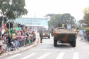  	Desfile com milhares de pessoas festeja os 202 anos da Independência do Brasil