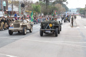  	Desfile com milhares de pessoas festeja os 202 anos da Independência do Brasil