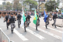  	Desfile com milhares de pessoas festeja os 202 anos da Independência do Brasil