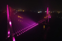 Ponte da Integração Brasil – Paraguai é iluminada na cor rosa durante o mês de outubro 
