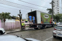 Cestas básicas arrecadadas na Corrida do Porto são distribuídas em Paranaguá