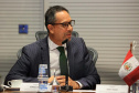 Vice-governador Darci Piana apresenta Caminhos do Peabiru ao embaixador do Peru