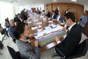 A Universidade Estadual de Londrina (UEL) será a primeira instituição de ensino superior estadual do Paraná a ter um parque tecnológico em seu campus, no Norte do Estado. O projeto arquitetônico do novo espaço, que será um hub de inovação integrado à infraestrutura acadêmica e de pesquisa da universidade, foi apresentado nesta terça-feira (11) ao governador Carlos Massa Ratinho Junior.