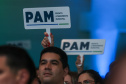 O governador Carlos Massa Ratinho Junior anunciou nesta quinta-feira (13) a liberação de R$ 1,2 bilhão para a saúde pública do Estado, durante o evento Saúde em Movimento, em Foz do Iguaçu, na região Oeste. 