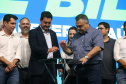 O governador Carlos Massa Ratinho Junior anunciou nesta quinta-feira (13) a liberação de R$ 1,2 bilhão para a saúde pública do Estado, durante o evento Saúde em Movimento, em Foz do Iguaçu, na região Oeste. 