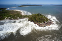 Ilha do Mel e Monge estão entre os parques estaduais mais visitados do país