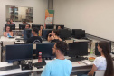 SETI PARANÁ FALA IDIOMAS OFERTA VAGAS