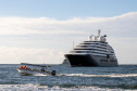 PORTO DO PARANÁ NAVIO CRUZEIRO ANCORADO ILHA DO MEL