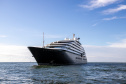 PORTO DO PARANÁ NAVIO CRUZEIRO ANCORADO ILHA DO MEL