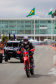 Adrenalina e velocidade: fãs apaixonados vibram com apresentação de carros na Red Bull Showrun