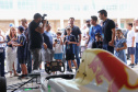 Adrenalina e velocidade: fãs apaixonados vibram com apresentação de carros na Red Bull Showrun