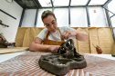 Academia Alfredo Andersen promove bate-papo com artistas Milena Celli e  Elizabeth Titton