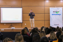 SEED - NRE de Umuarama capacita 600 professores em evento regional sobre autismo e inclusão