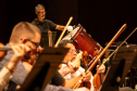 Famílias, movimentos, disposição no palco: confira como funciona uma orquestra sinfônica